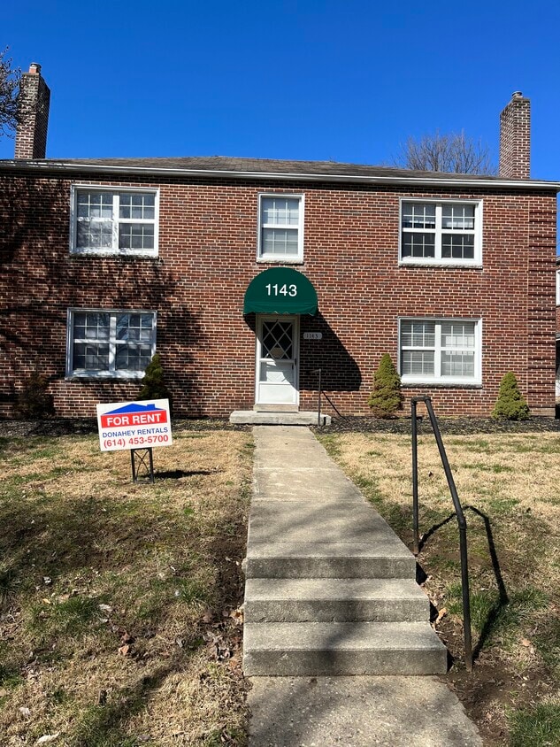 Primary Photo - 1143 S Cassingham Rd