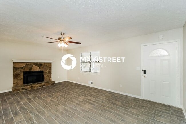 Foto del edificio - 3 Bedroom Pet-Friendly Home in Dallas, GA ...