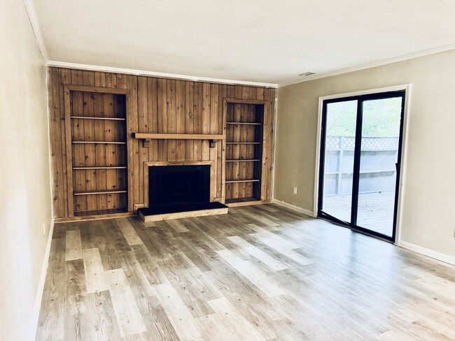 Photo - 202 Finley Forest Dr Townhome