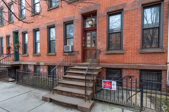 Entrance - 227 3rd St