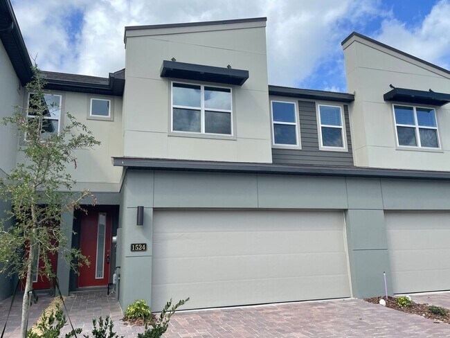 Foto del edificio - 3 Bedroom, 2.5 Bath Townhome in Enclave at...