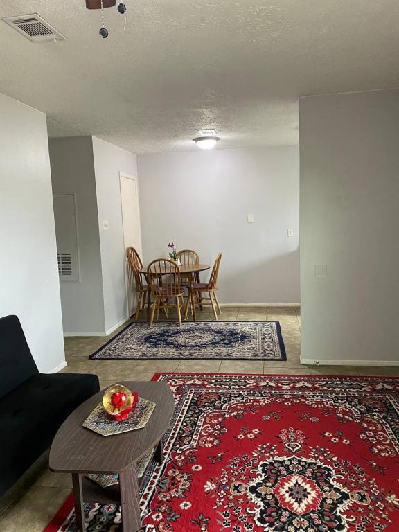 Foto del edificio - 3314 Normand