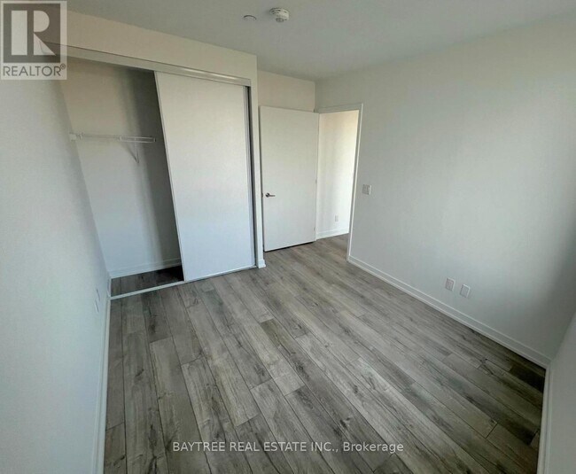 Building Photo - 3100 Keele St