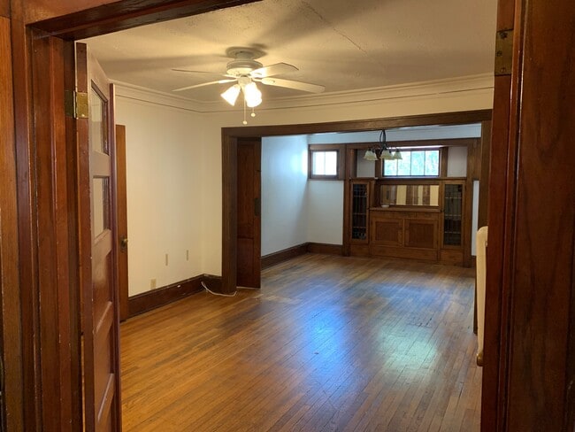 Living Room - 226 Wilder St N
