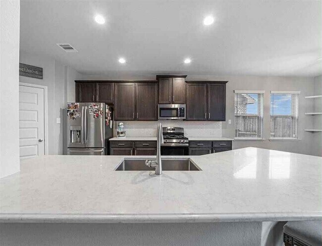 Building Photo - 3822 Venosa Ct