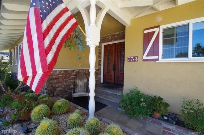 Building Photo - 4 br, 3 bath House - 735 Camino Dos Rios