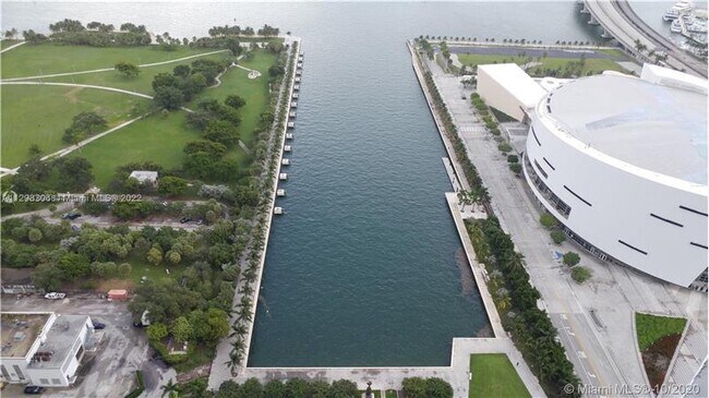 888 Biscayne Blvd Unit 4411 photo'