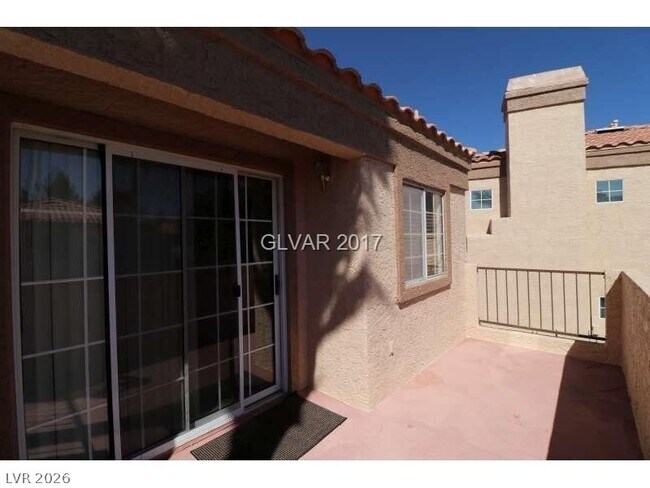 Foto del edificio - 1851 Hillpointe Rd