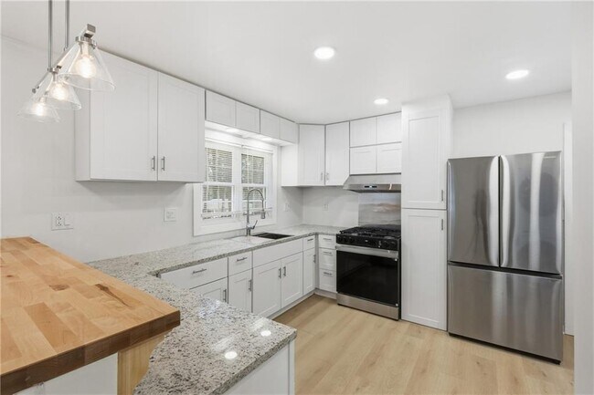 Foto del edificio - 2281 Polar Rock Ave SW