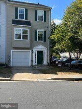 Building Photo - 7111 Oberlin Cir