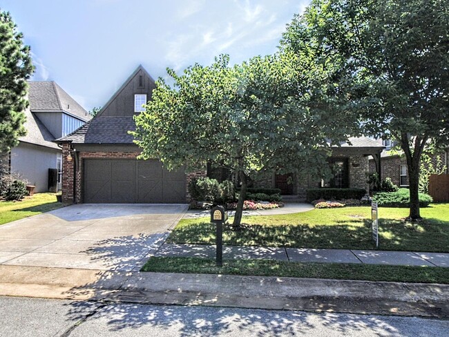 Front view - 10479 S 86th East Ave