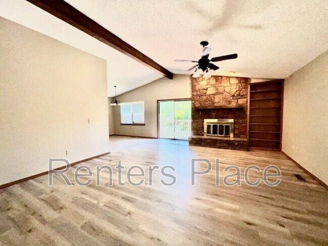 Foto del edificio - 6913 E 97th St