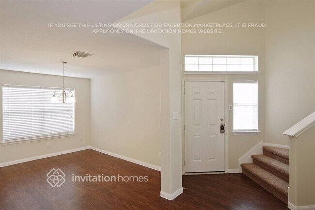 Foto del edificio - 16114 Majestic Glen Ln