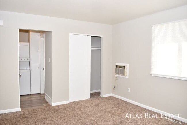 Photo - 960 W Moreno Ave Apartment