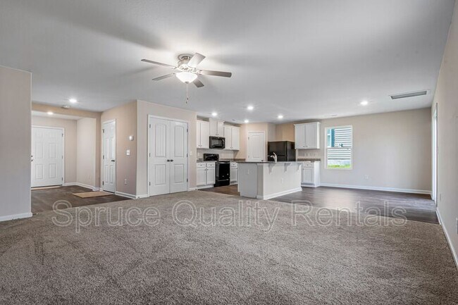 Foto del edificio - 4511 Hazelburn Dr