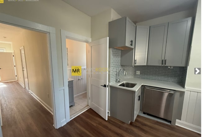 Building Photo - 16 O St