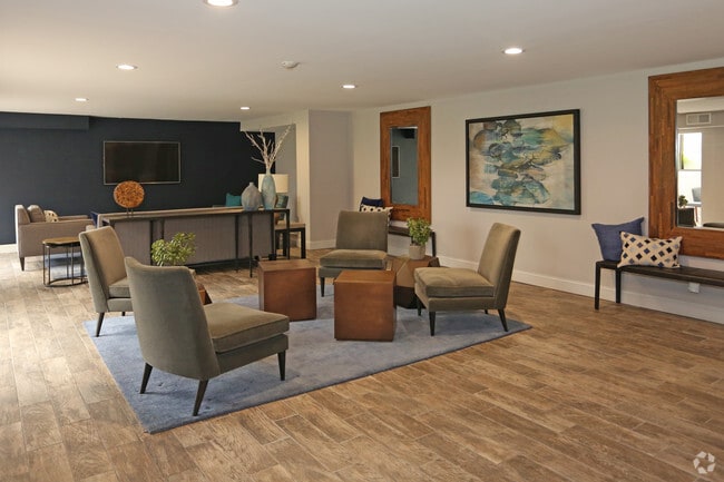 Clubhouse - Governor Sproul