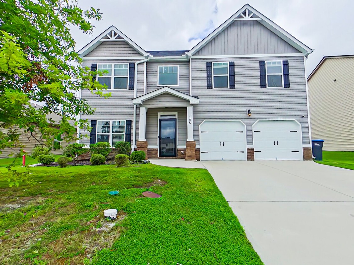 Primary Photo - 4 Bedroom in Sims Landing!