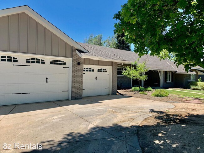 Building Photo - 4 br, 3 bath House - 6942 Roaring Fork Trail
