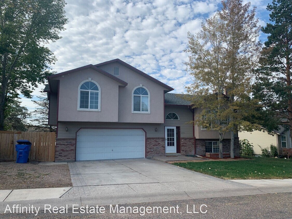 Primary Photo - 4 br, 3 bath House - 1775 Ardella Drive