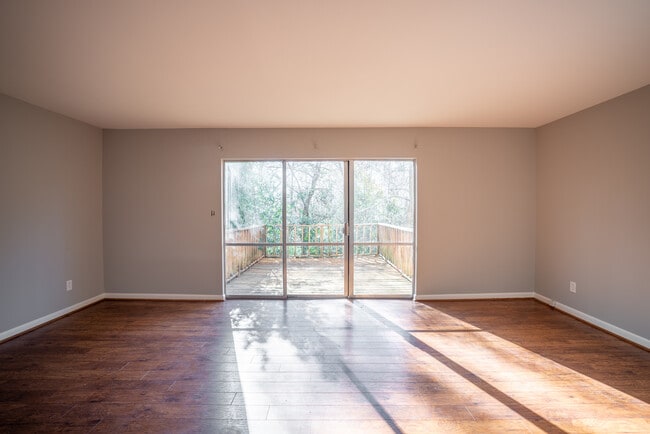 Living Room/Back Porch - 2617 Southbury Cir