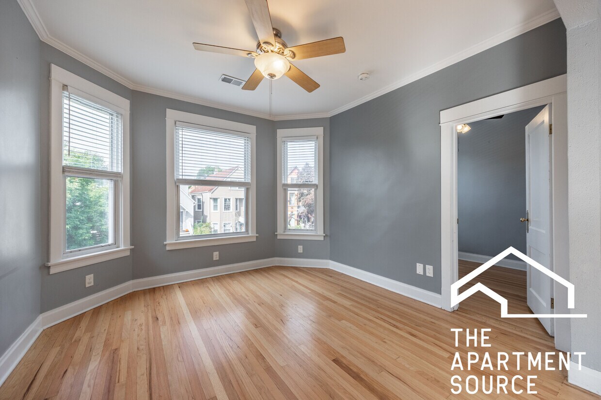 Foto principal - 3927 N Whipple St