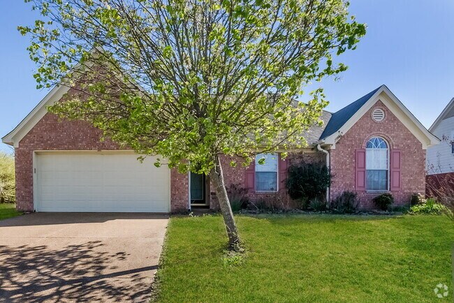Building Photo - 40 Spring Valley Dr
