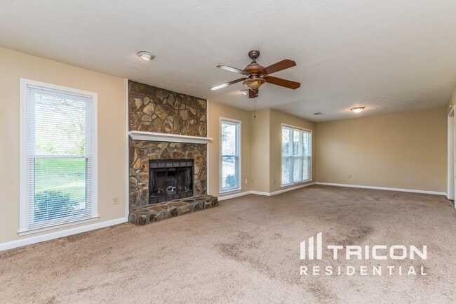 Building Photo - 1511 Country Ct