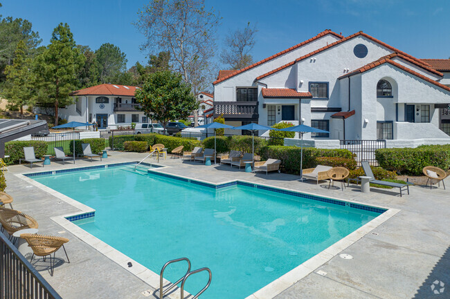 Piscina - The Resort at Encinitas Luxury Apartment H...