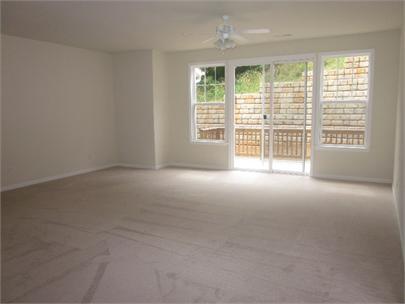 Foto del edificio - 2461 N Berkshire Rd