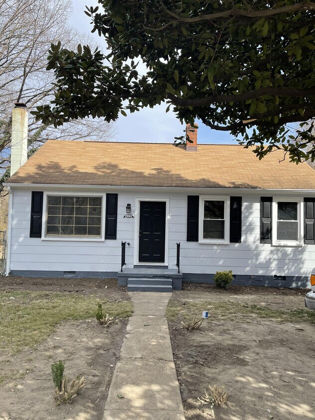 Primary Photo - 425 Boroughbridge Rd