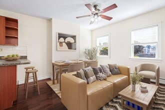 Building Photo - 11 Jones Pl