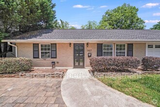 Building Photo - 2417 Laburnum Ave