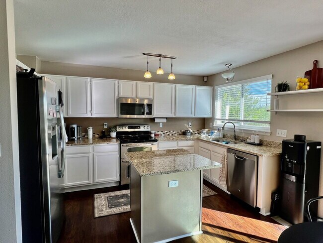 Building Photo - "COMING SOON" Spacious & Inviting Highland...