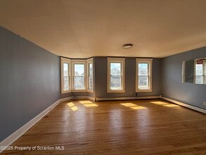 Building Photo - 1128 St Ann St