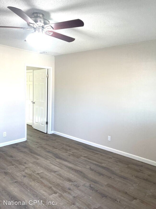 Building Photo - 2 br, 1 bath House - 1280 Peach Ct