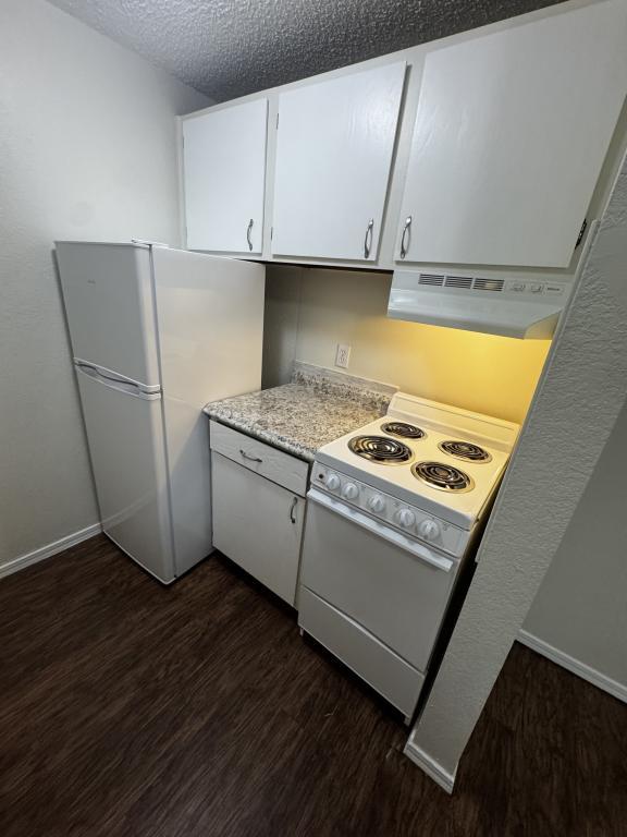 Foto del edificio - 103 E Central Ave