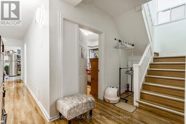 Photo du bâtiment - 1409 King St W