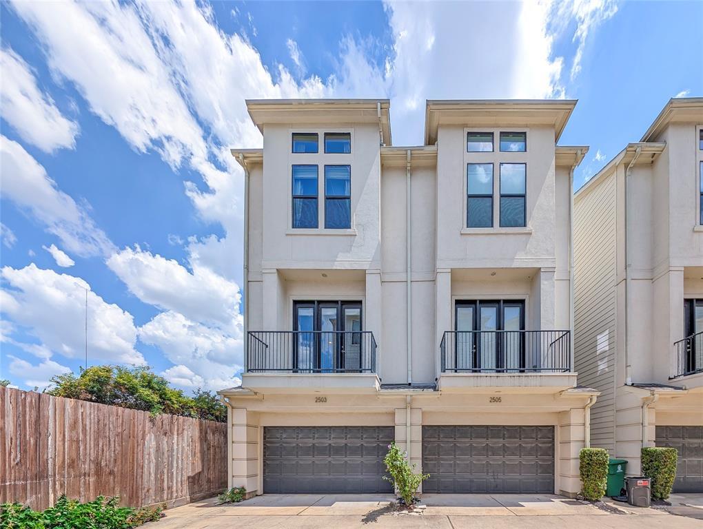 Foto principal - 2503 Garrow St