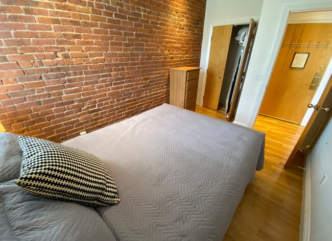 Foto del edificio - 480 Commonwealth Ave