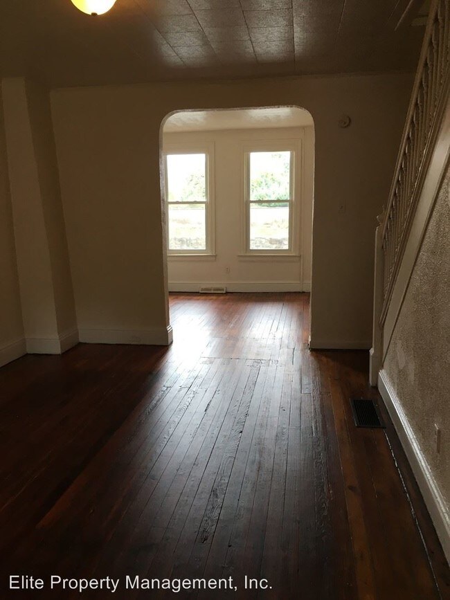 Building Photo - 3 br, 1 bath House - 149 Stevens Ave