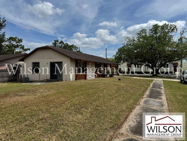 Photo - 701 Kings Cove Ct House