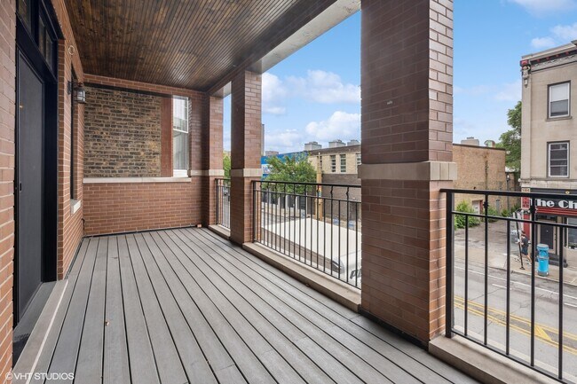 Foto del edificio - 3410 N Halsted St