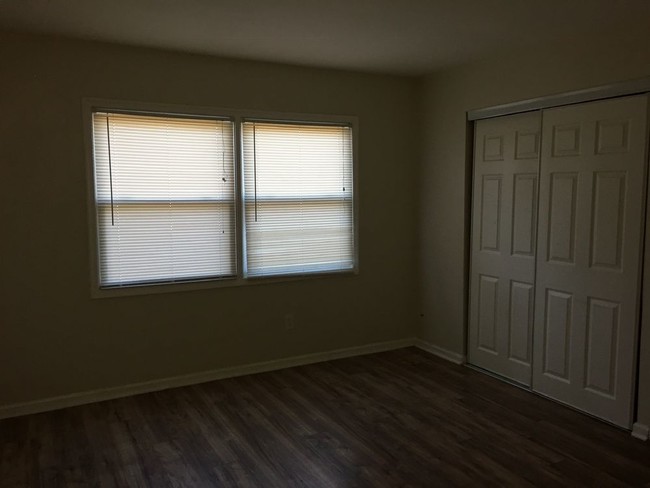 Building Photo - 3605 Gum Dr