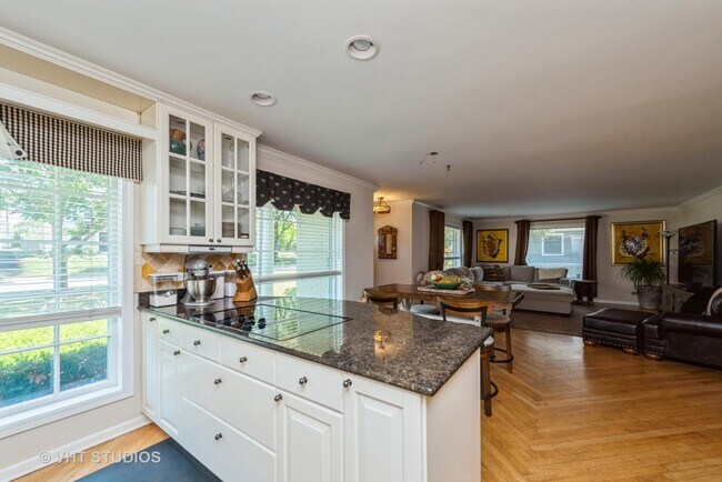 Foto del edificio - 508 E Hillside Ave