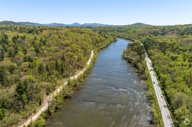 The Magnificent French Broad River 04