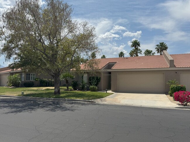 Building Photo - 44265 E Sundown Crest Dr