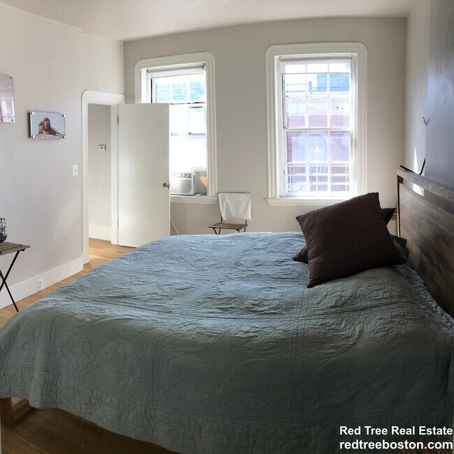 Foto del edificio - 81 Cedar W St