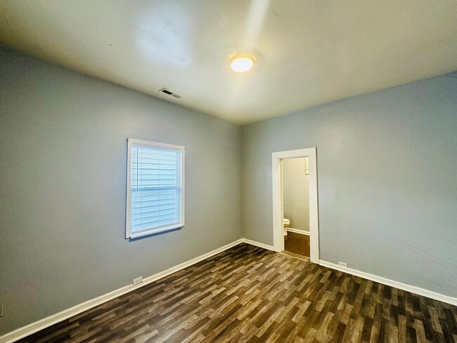 Foto del edificio - DOWNTOWN WILMINGTON - 3 Bedroom & 1 Bath -...