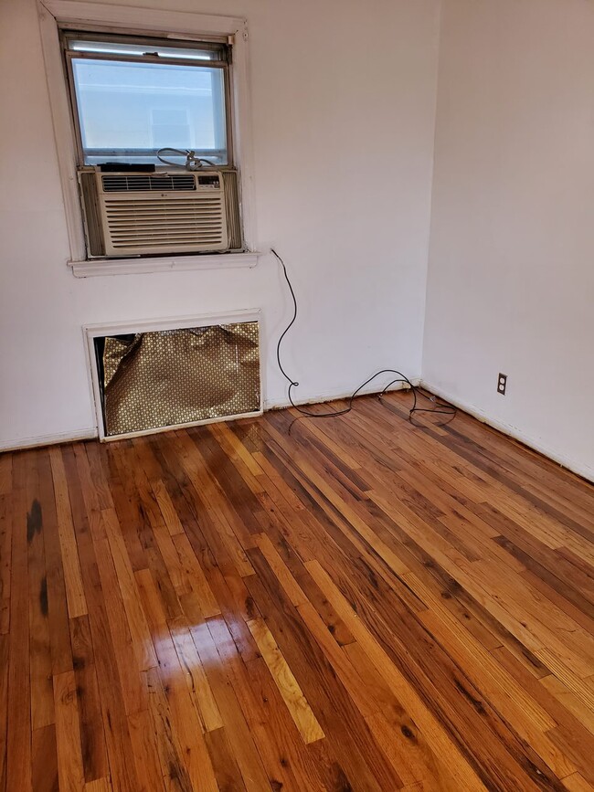 Bedroom - 11944 178th Plz